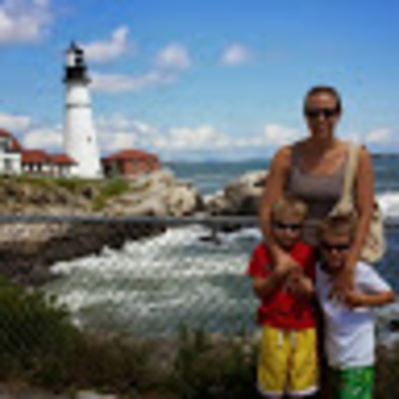 Meet your Posher, Jenny - Picture 1 of 1